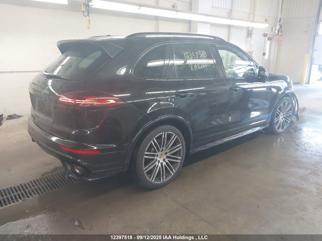 Porsche Cayenne 2017 WP1AD2A28HLA82685 Image 4