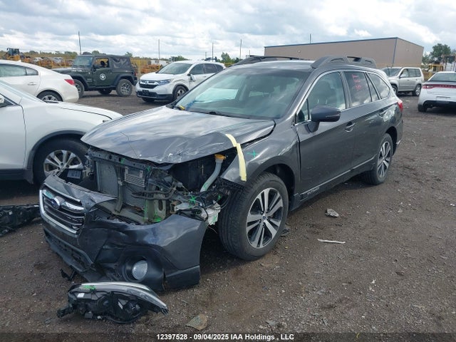 Subaru c0 2018 4S4BSFLCXJ3344328 Image 2