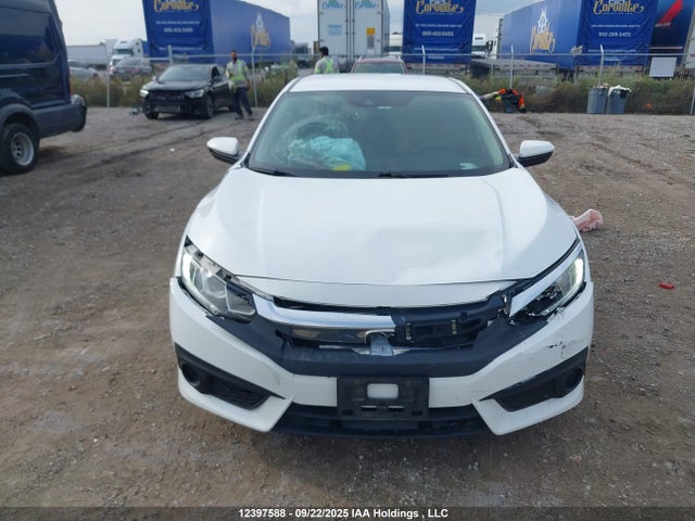 2HGFC2F62JH042595 Honda Civic