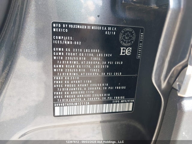 3VV4B7AX0JM121126 Volkswagen Tiguan