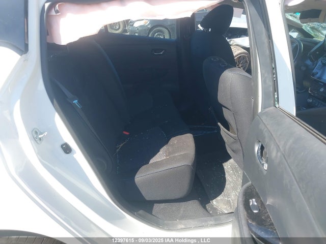 1N4AZ1CP2KC316242 Nissan Leaf