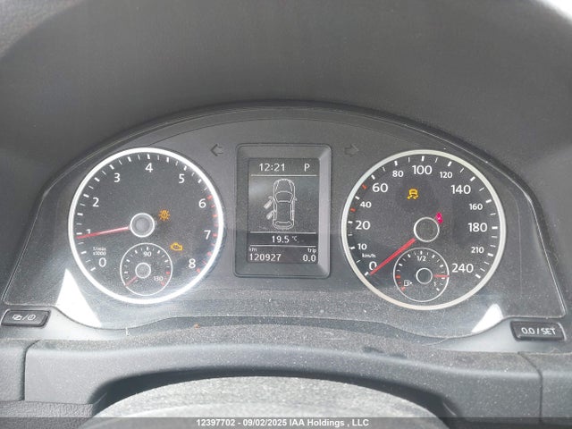WVGJV3AX0EW573435 Volkswagen Tiguan
