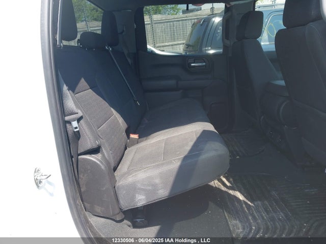 Chevrolet lz0 2025 3GCUKCE85SG322403 Image 8