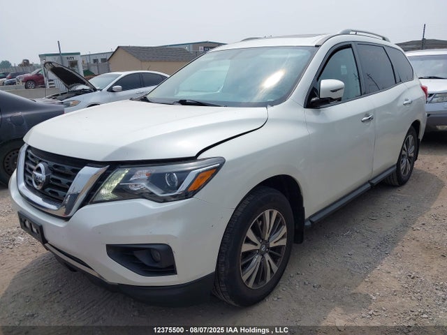 Nissan Pathfinder 2017 5N1DR2MM8HC600481 Image 2