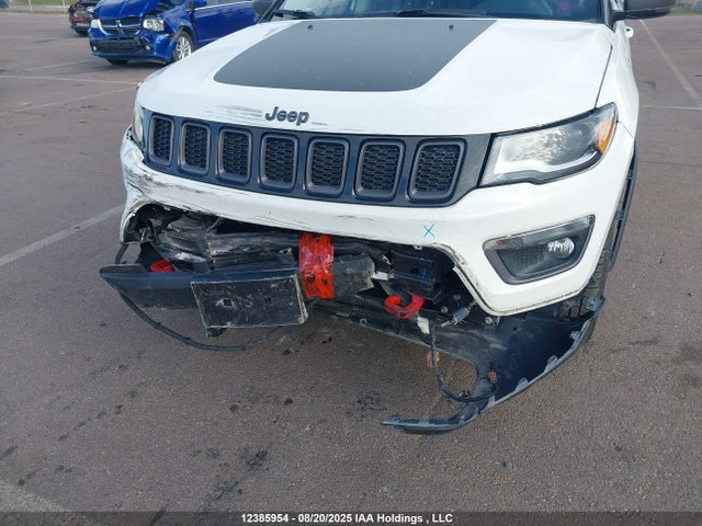 3C4NJDDB3JT128310 Jeep Compass