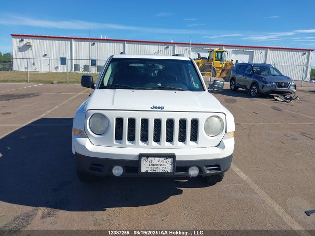 Jeep Patriot 2014 1C4NJPAA2ED662181 Image 12