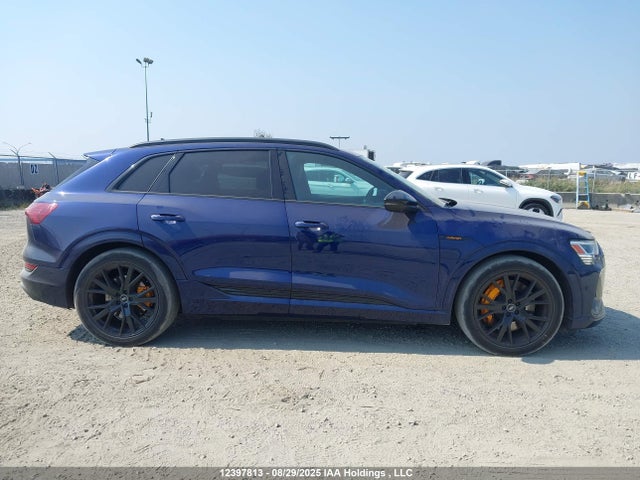 WA1AAAGE4NB012974 Audi E-Tron