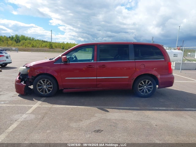 2C4RC1HGXER361092 Chrysler Town and Country