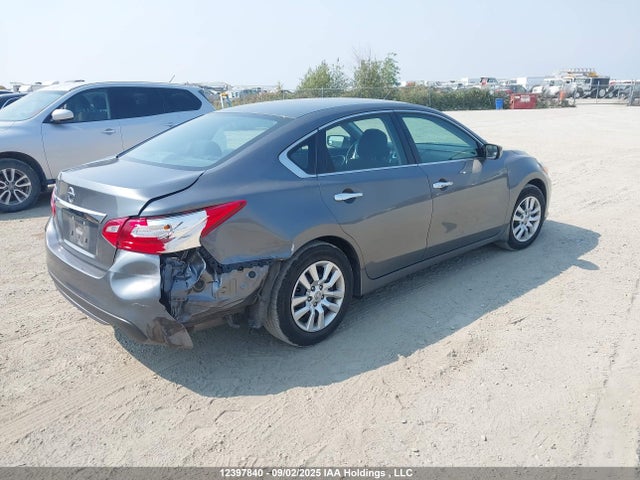 Nissan 2016 2016 1N4AL3AP2GN339225 Image 4