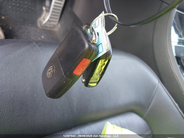 1VWCS7A32GC046704 Volkswagen Passat