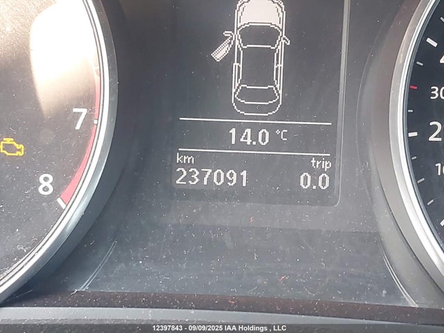 1VWCS7A32GC046704 Volkswagen Passat