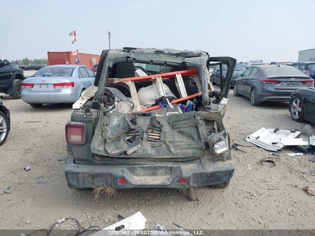 1C4HJXEN6NW119852 Jeep Wrangler