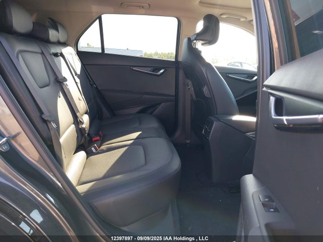 KNDCT3L18S5133637 KIA 2025