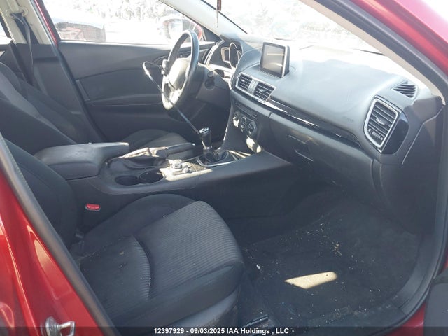 JM1BM1V79E1165913 Mazda pe