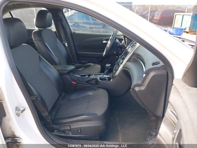 Chevrolet lkw 2015 1G11C5SLXFF297065 Image 5