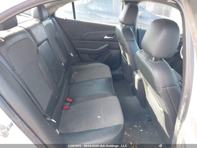 Chevrolet lkw 2015 1G11C5SLXFF297065 Image 8