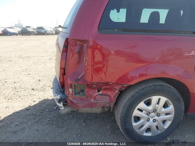 2C4RDGBG3GR216388 Dodge Grand Caravan