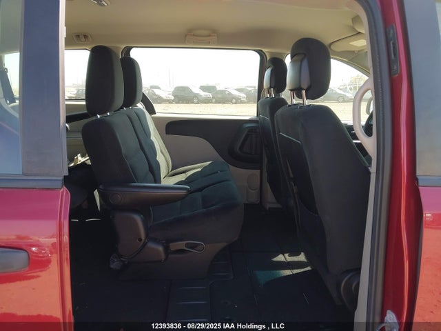2C4RDGBG3GR216388 Dodge Grand Caravan