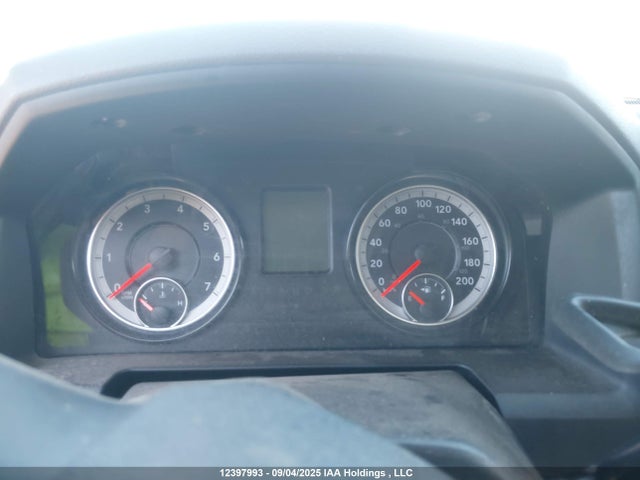 RAM 1500 2017 3C6RR7KT3HG542902 Image 16