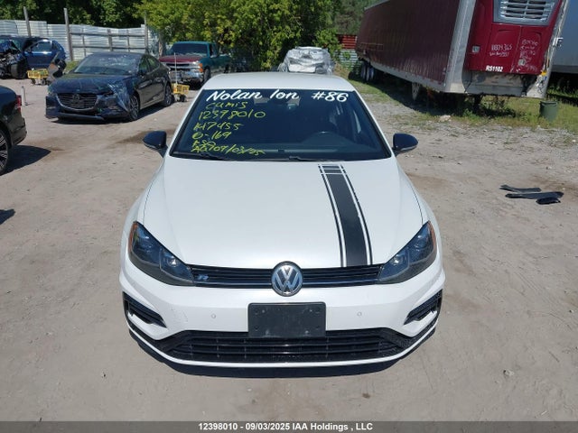 WVWVF7AUXJW147455 Volkswagen 2018