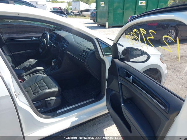 WVWVF7AUXJW147455 Volkswagen 2018