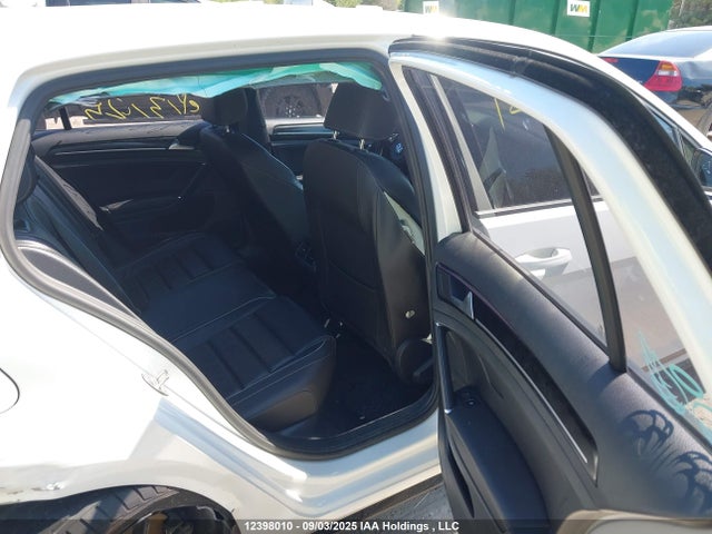 WVWVF7AUXJW147455 Volkswagen 2018