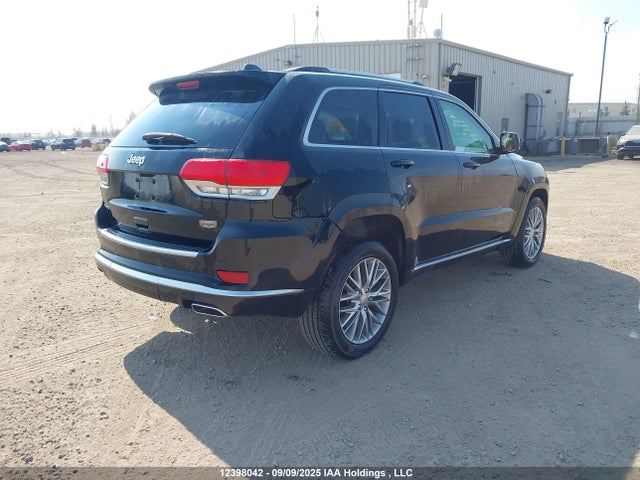 1C4RJFJG0JC211590 Jeep Grand Cherokee