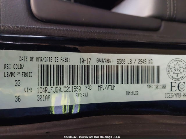 1C4RJFJG0JC211590 Jeep Grand Cherokee