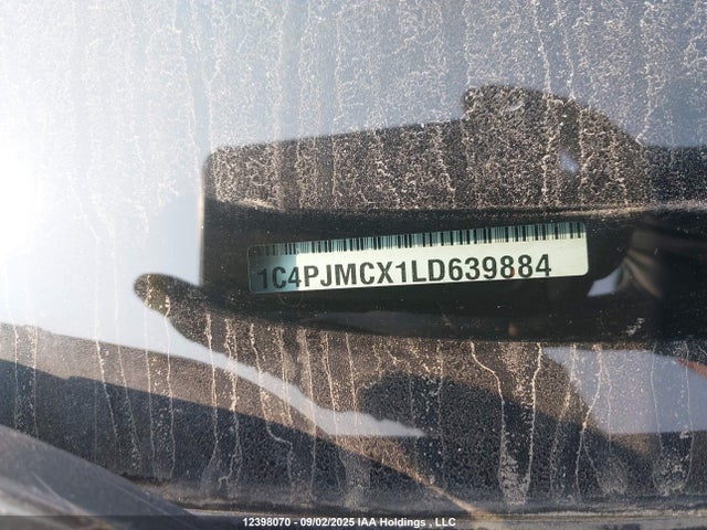 1C4PJMCX1LD639884 Jeep 2020