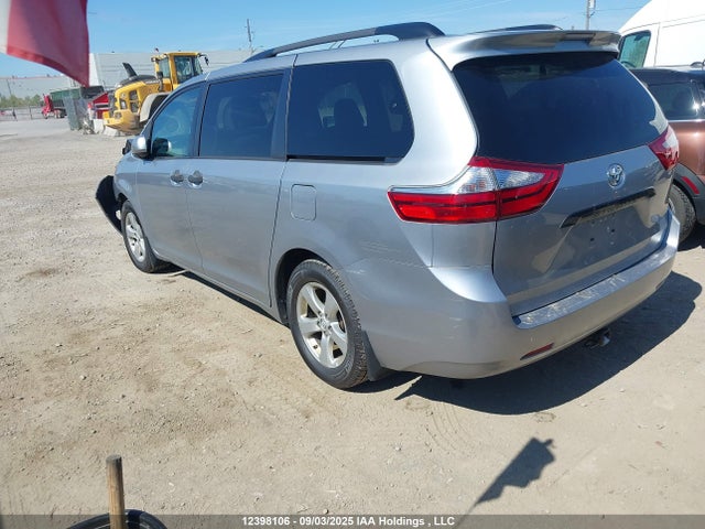 Toyota 2gr-fks 2017 5TDZZ3DC4HS819704 Image 3
