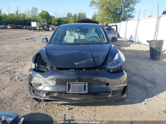 5YJ3E1EA4MF973086 Tesla MODEL 3
