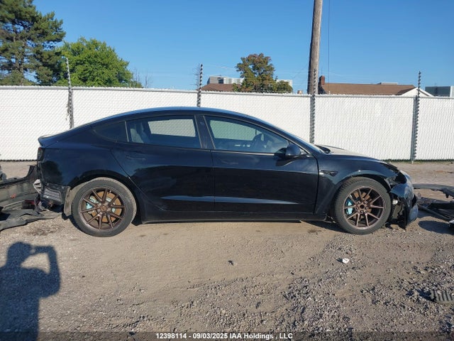 5YJ3E1EA4MF973086 Tesla MODEL 3