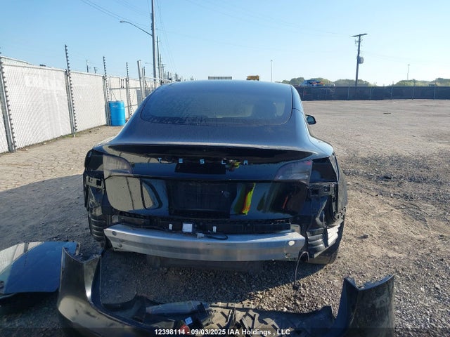 5YJ3E1EA4MF973086 Tesla MODEL 3