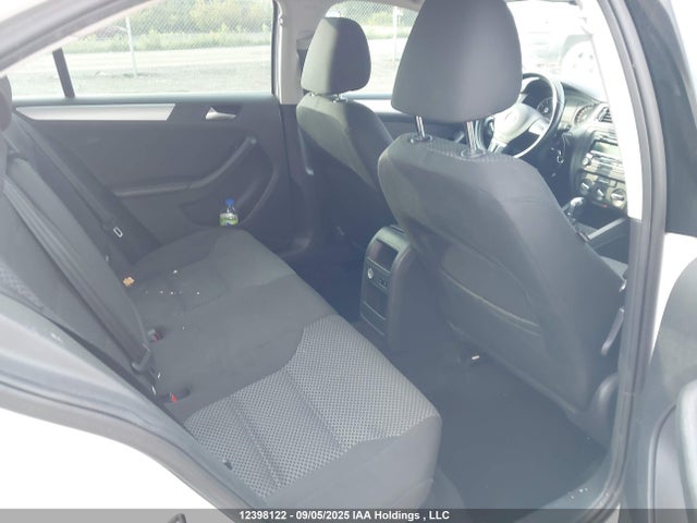 3VWD07AJ3EM391065 Volkswagen Jetta