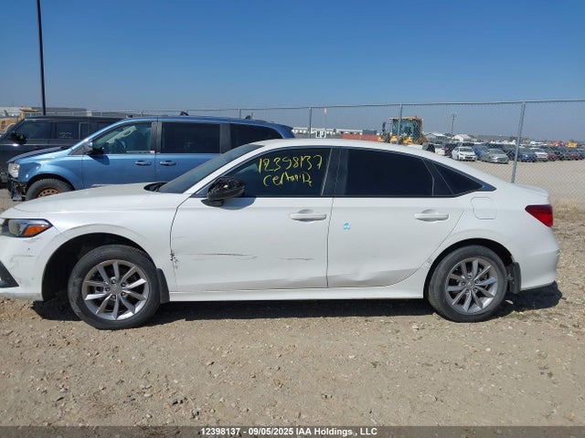 Honda 2022 2022 2HGFE2F37NH112873 Image 15