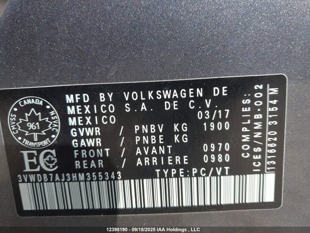 Volkswagen 1.4 tsi 2017 3VWDB7AJ3HM355343 Image 17