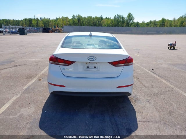 KMHD84LF3HU244534 Hyundai Elantra