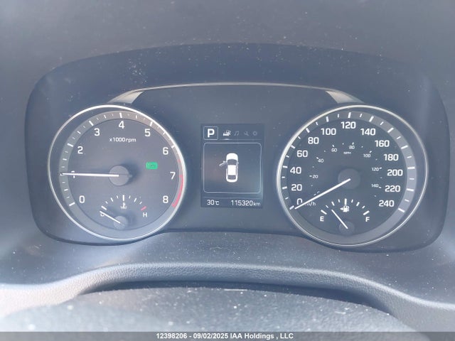 KMHD84LF3HU244534 Hyundai Elantra