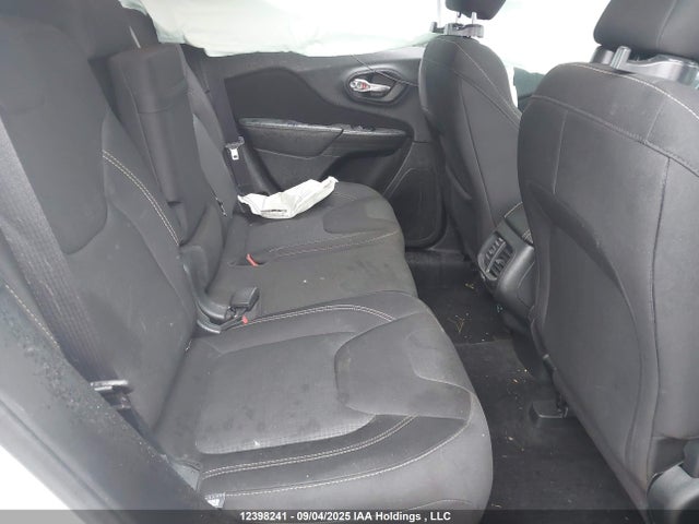 1C4PJMCS1GW141389 Jeep Cherokee