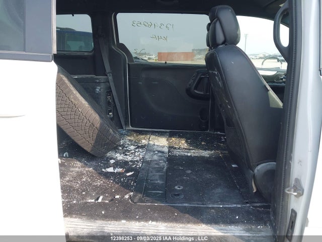 2C4RDGEG1HR550495 Dodge Grand Caravan