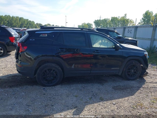 3GKALTEV4NL282286 GMC lyx