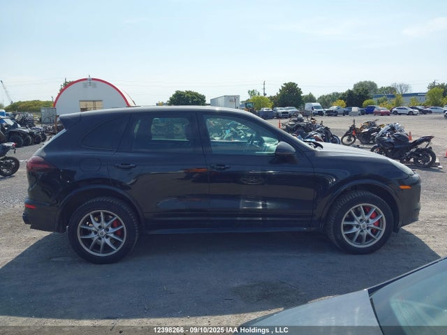 Porsche Cayenne 2016 WP1AD2A29GLA75419 Image 13