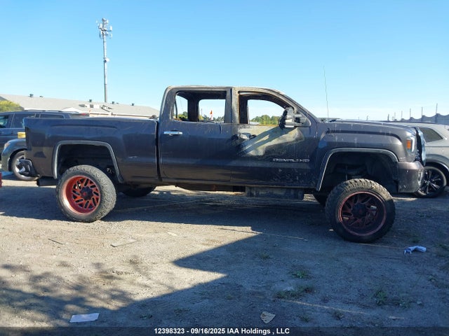 GMC lml 2015 1GT120E89FF679740 Image 13