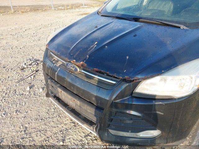 1FMCU9GX5EUA08017 Ford Escape