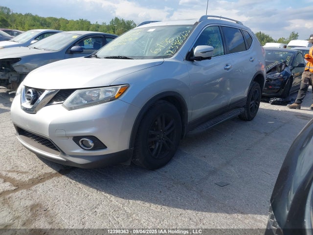 Nissan Rogue 2016 5N1AT2MV2GC856367 Image 2