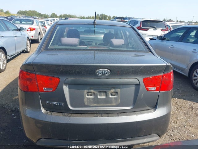 KIA dohc mpi theta ii 2013 KNAFT4A21D5731731 Image 16