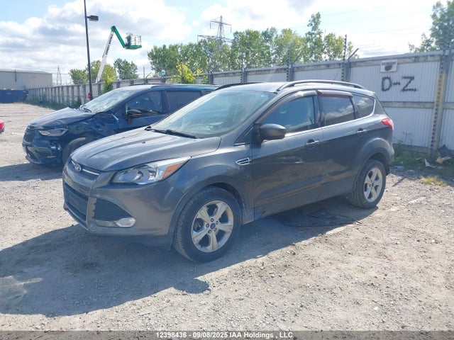 1FMCU9G9XFUC51552 Ford 2015