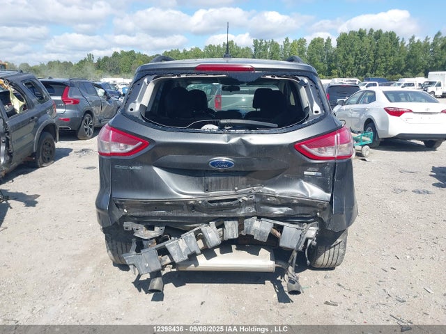 1FMCU9G9XFUC51552 Ford 2015