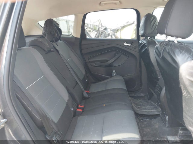 1FMCU9G9XFUC51552 Ford 2015