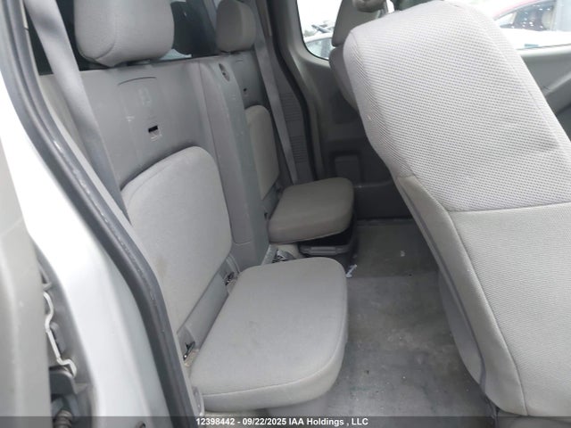 Nissan Frontier 2015 1N6BD0CT8FN756770 Image 8